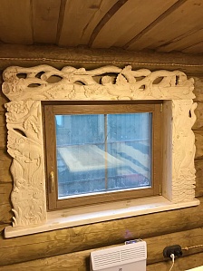 Дубовое окно с эксклюзивной отделкой в бане. Острецово, Заокский район